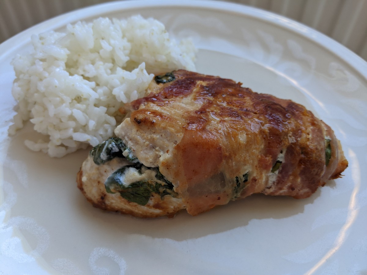 Pekoni-vuohenjuustobroileri