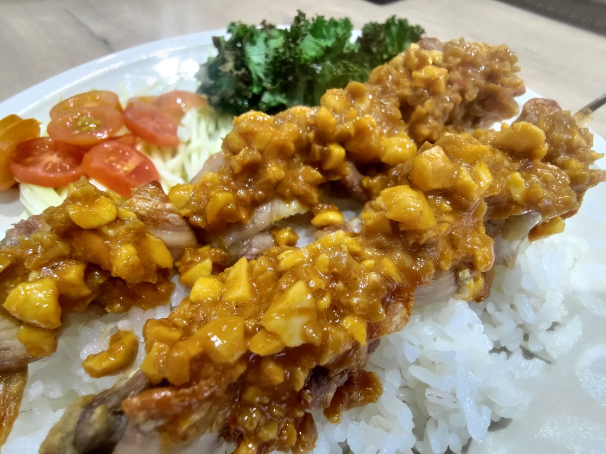 Satay-vartaat ja lehtikaali